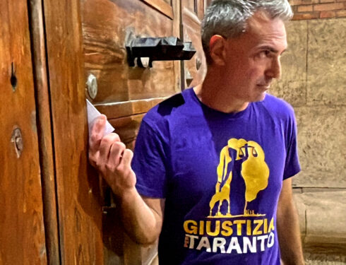 Resistere, resistere, resistere per una Taranto finalmente libera.
